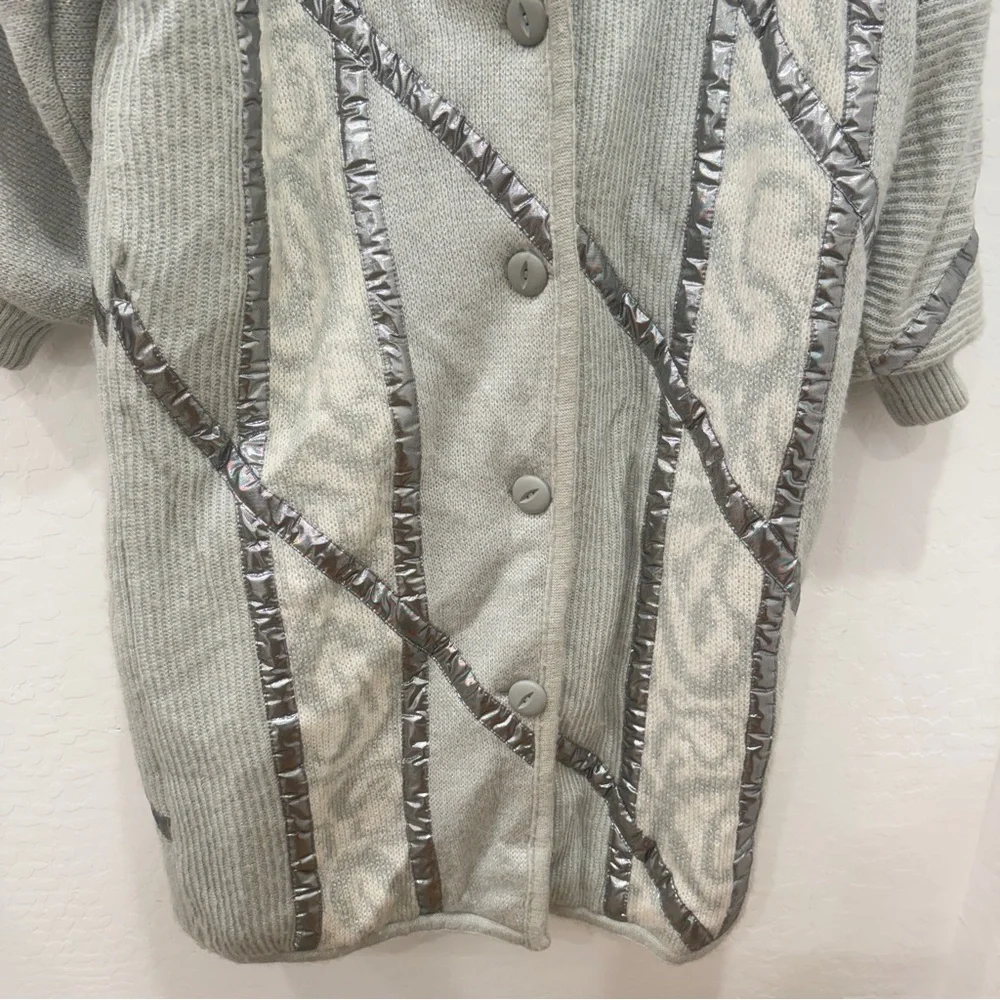 Vintage Pioneer Wear Knit Coat Womens 10 Gray Metallic Striped Long Length - Picture 3 of 10